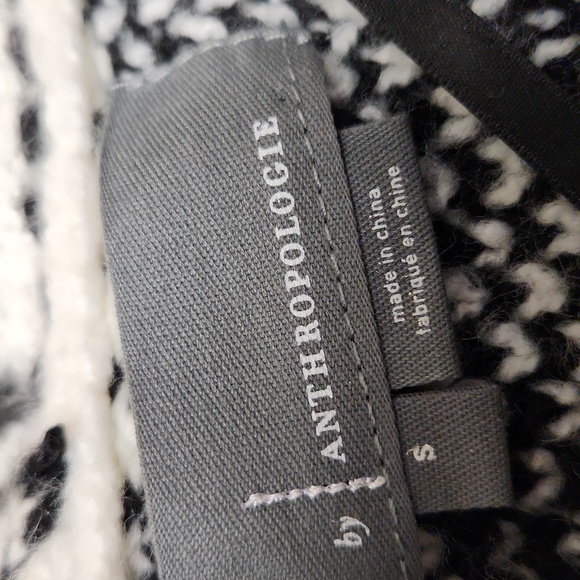 Anthropologie Black and White Geometric Cardigan - Picture 4 of 7